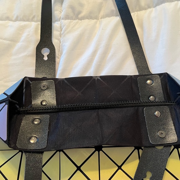 Geometric Holographic Tote - Picture 6 of 9